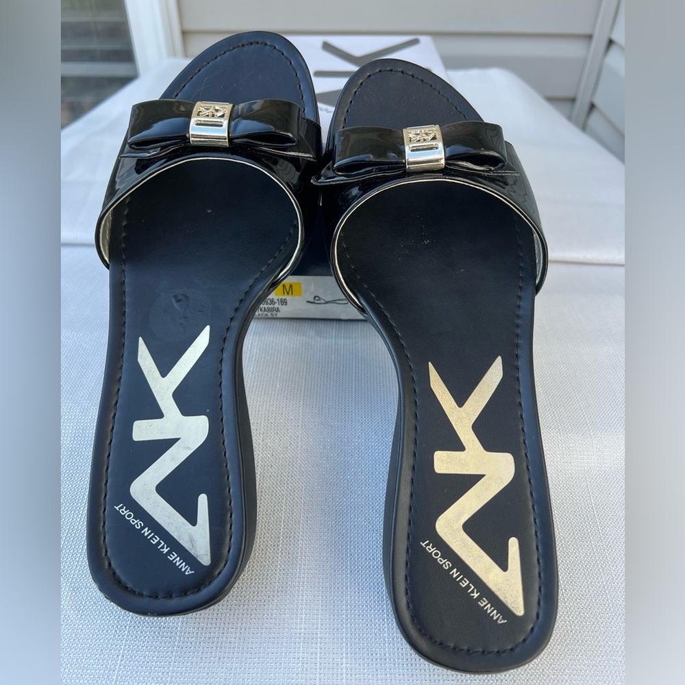 Anne Klein black and gold slide / sandal